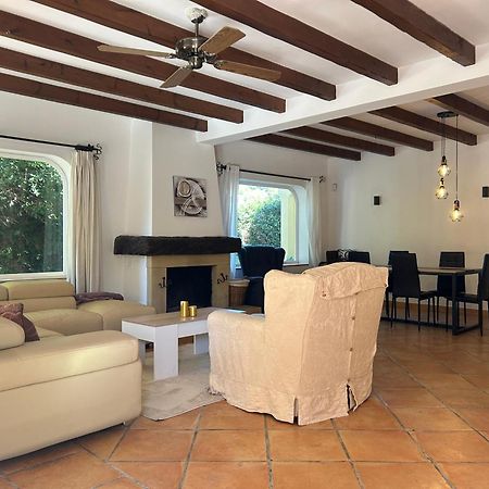 Villa Close To The Beach In Marbella Exteriör bild