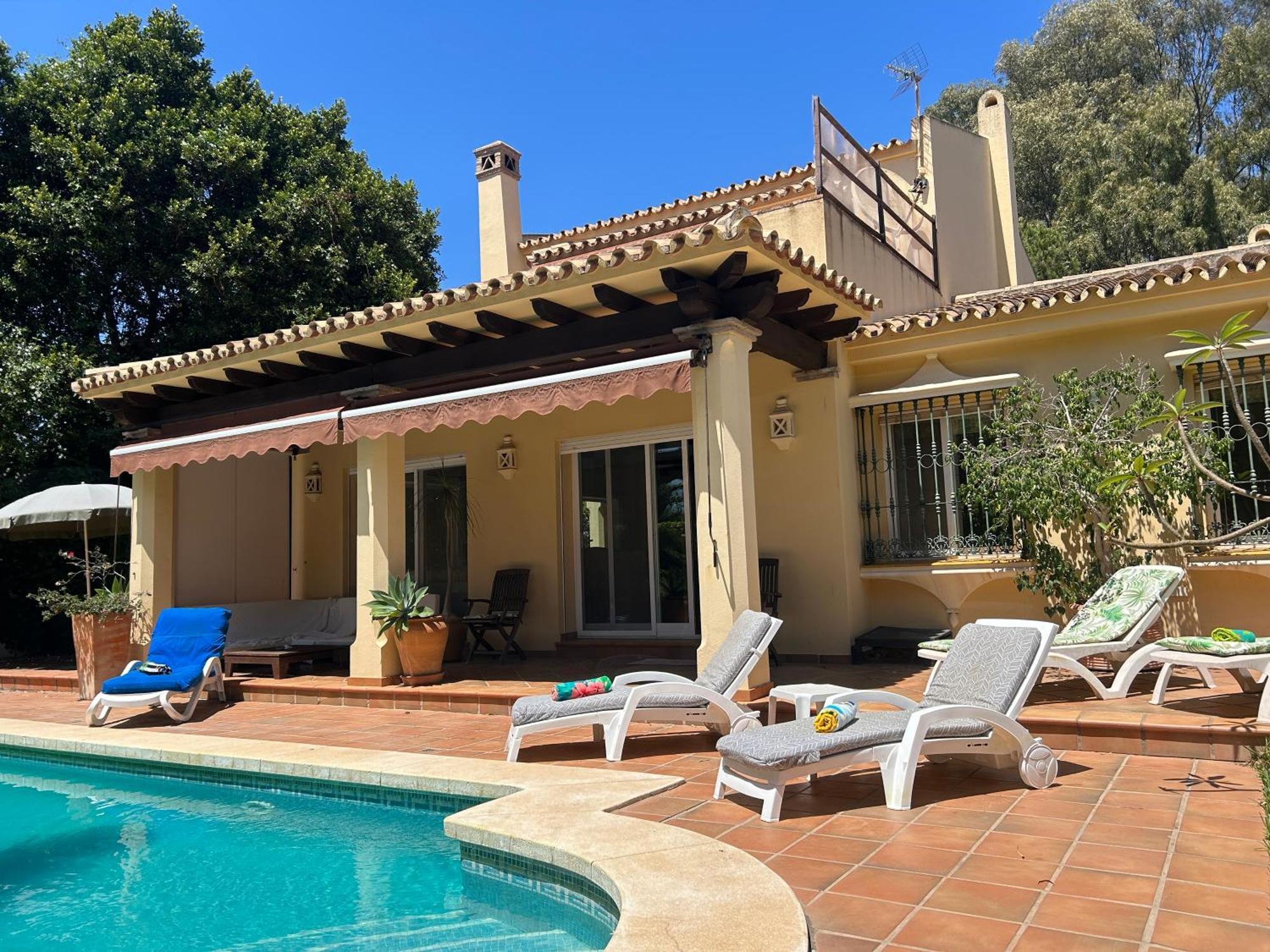 Villa Close To The Beach In Marbella Exteriör bild